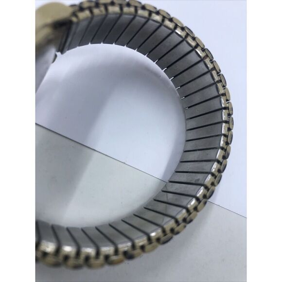 Isaac Mizrahi Watch Women 38mm Leopard Print Stretch Band. Needs Battery - Picture 12 of 14